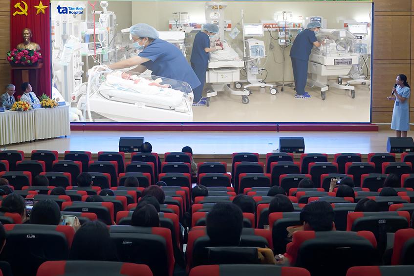 Bác sĩ Ngọc Phượng chia sẻ tại hội nghị