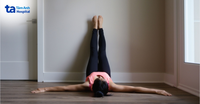bài tập wall legs up