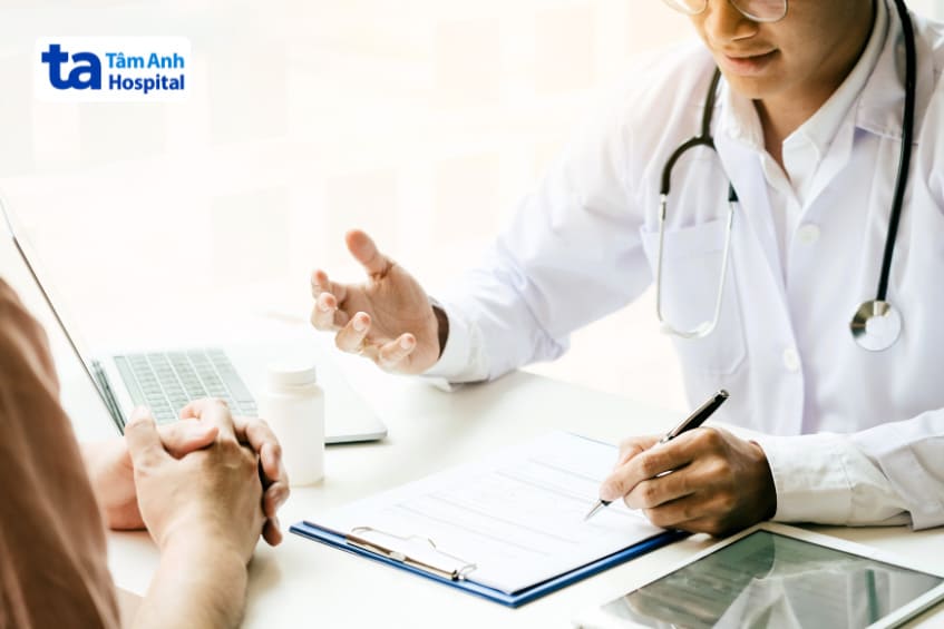 Bệnh nhân tim mạch nên thường xuyên tuân thủ lịch hẹn tái khám