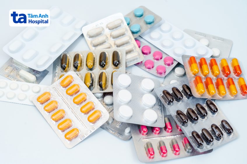 bệnh xuất huyết dưới nhện dùng thuốc theo đơn