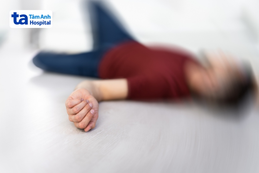 chống chỉ định dùng thuốc chống động kinh