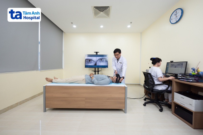 hệ thống máy đo tiền đình interacoustics tại tâm anh