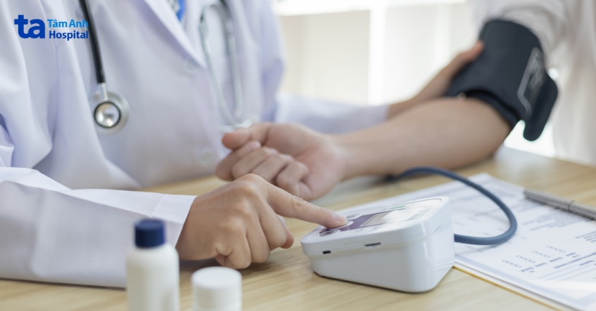 nguyên nhân bị nổi mụn thịt