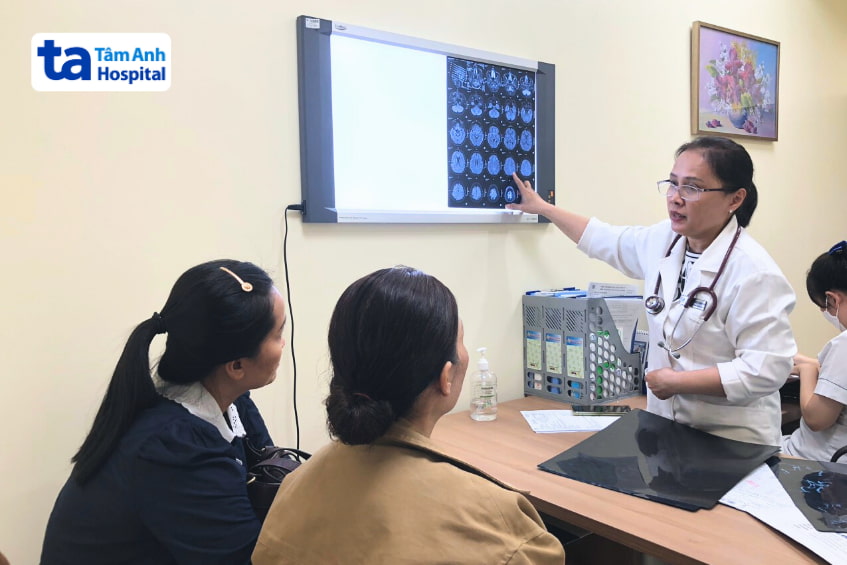 Bị đau đầu nên làm gì?