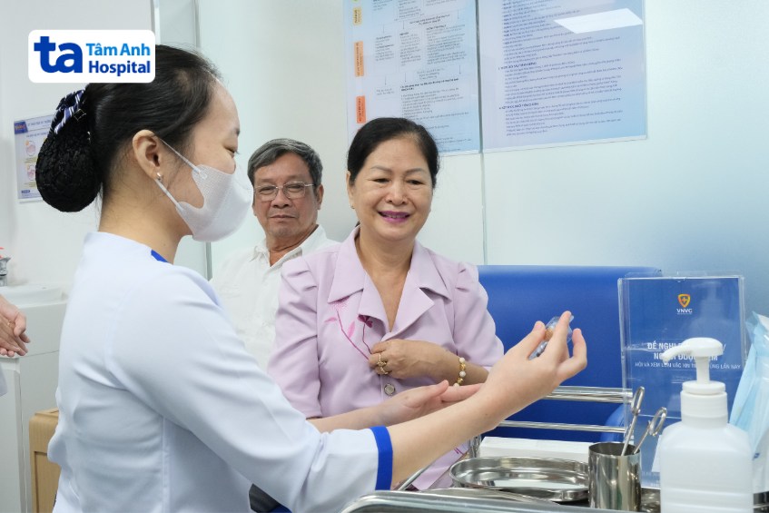 phế cầu 13 và 23 là các loại vắc xin cho người có bệnh nền