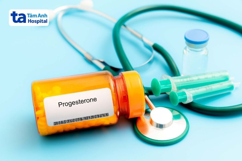 Progesterone dạng đặt âm đạo là lựa chọn tối ưu nhất được nhiều bác sĩ chỉ định trong các chu kỳ HTSS