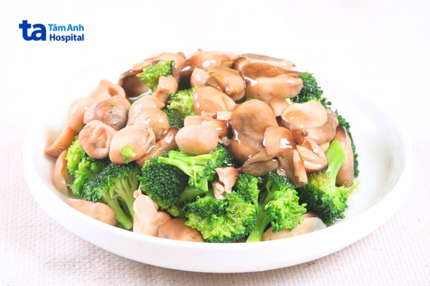 Súp lơ xanh cung cấp acid folic cần thiết cho cơ thể