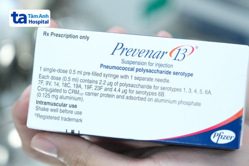 Tác dụng phụ khi tiêm phế cầu 13 là gì