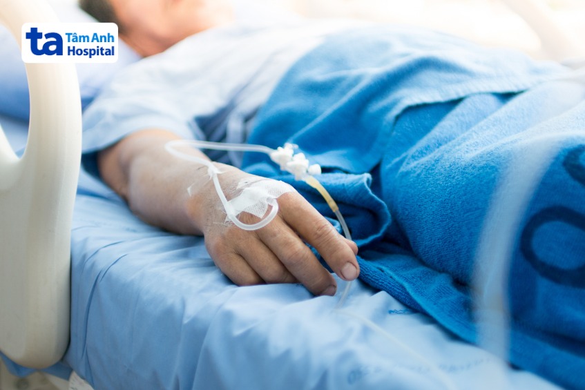 thời gian nằm viện ảnh hưởng chi phí phẫu thuật não