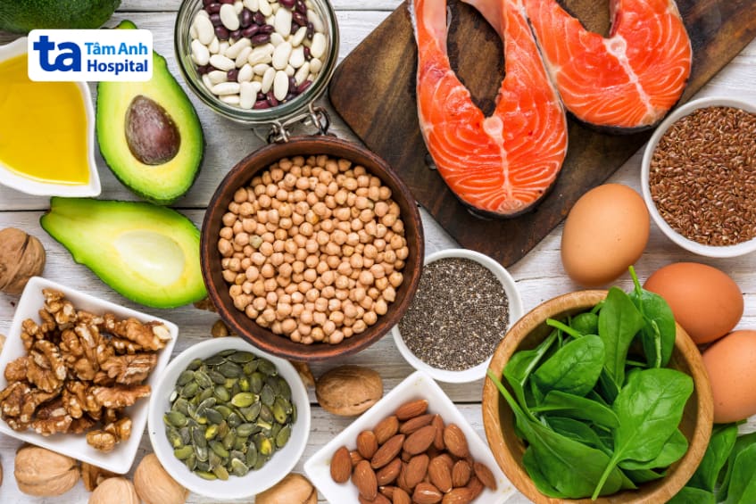 thực đơn giúp bé tăng cân nhanh cần bổ sung chất béo lành mạnh