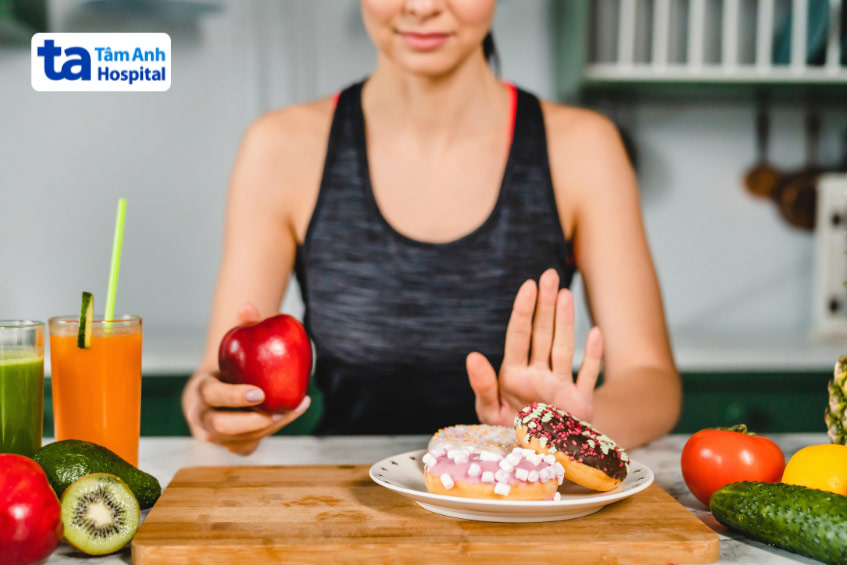 Thực hiện chế độ ăn uống lành mạnh đủ dưỡng chất sau khi đặt stent