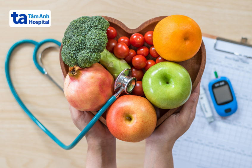 Dinh dưỡng ảnh hưởng thế nào đến tim mạch và huyết áp?