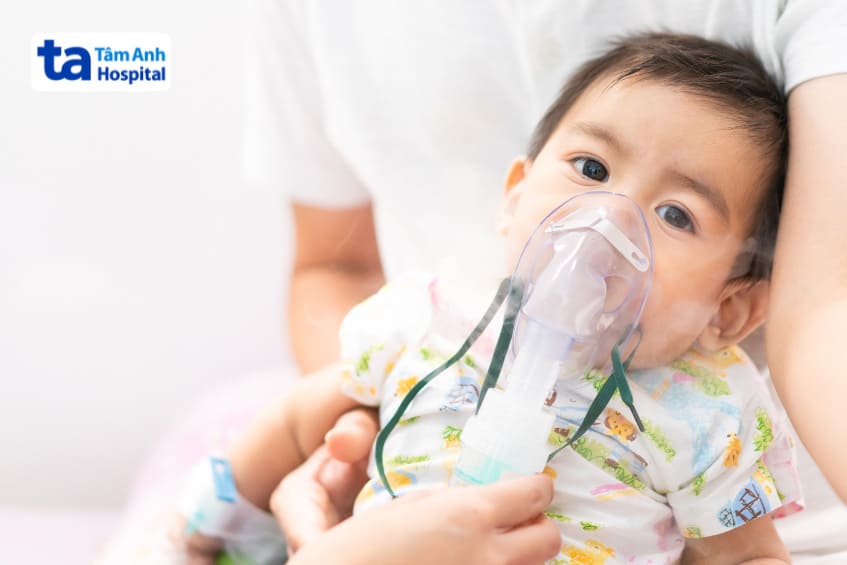 Trẻ em dễ mắc các bệnh lý liên quan đến hô hấp