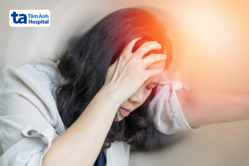 triệu chứng bệnh xuất huyết dưới nhện nguy hiểm