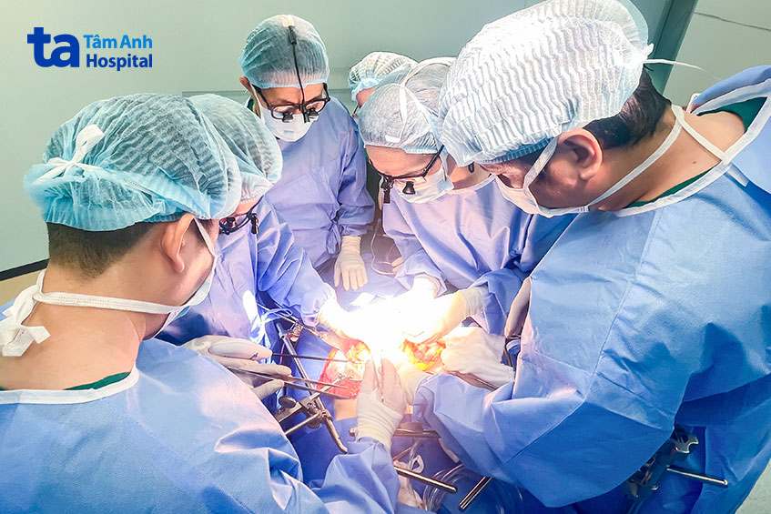 3 chuyên khoa cùng phối hợp thực hiện ca bệnh