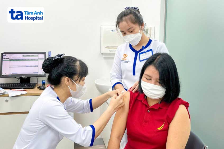 Tiêm mũi phế cầu nhắc lại khi nào?