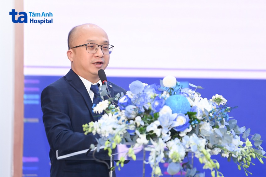 bác sĩ phương lễ trí tamri phát biểu tại vista 1