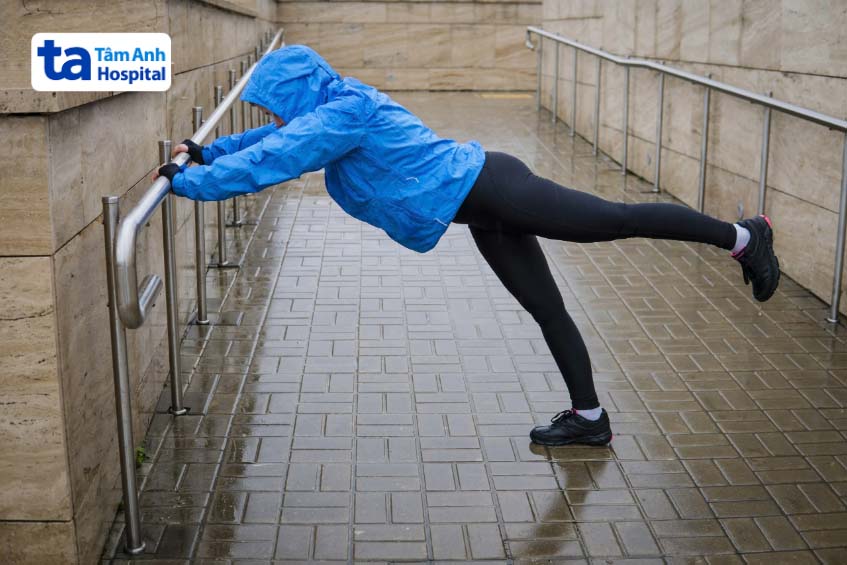 bài tập giảm đau háng