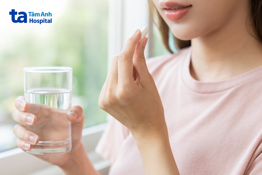 bổ sung nhiều nước khi dùng allopurinol