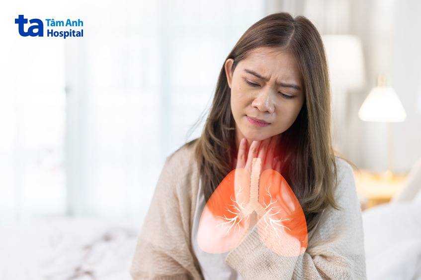 Các triệu chứng khi bị tràn khí màng phổi tự phát thường khá rõ ràng