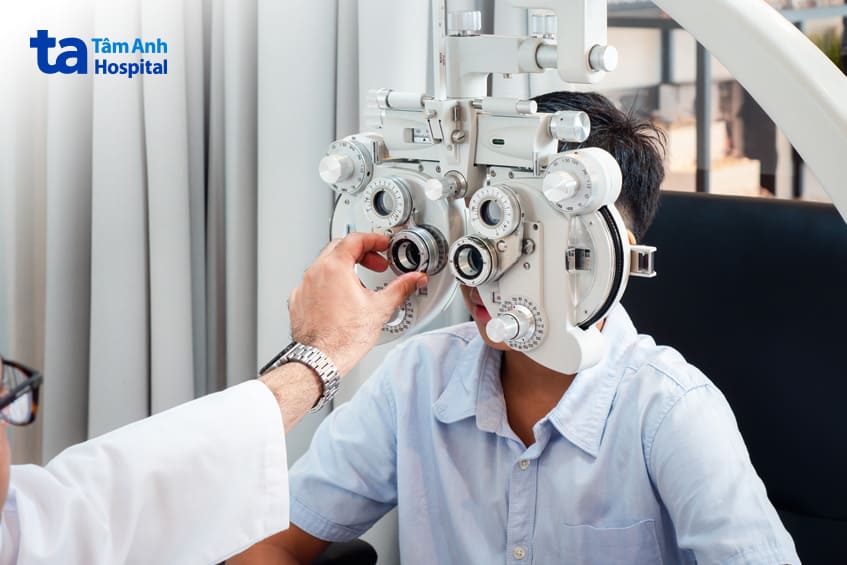 cần khám mắt tạu bệnh viện uy tín