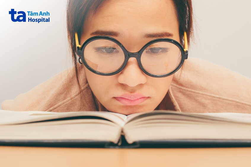 cận thị làm giảm chất lượng cuộc sống