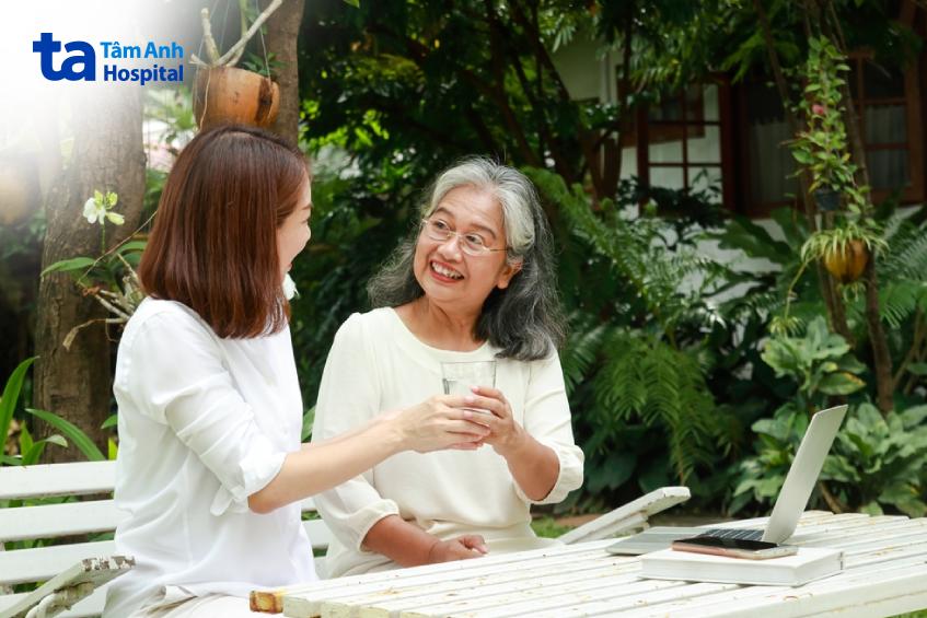cắt polyp thanh quản nguy hiểm không