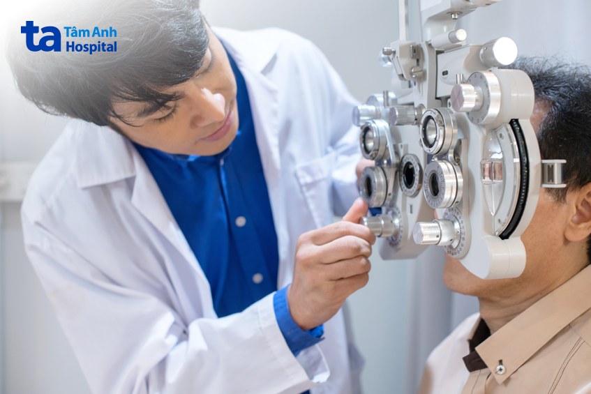 chẩn đoán ảnh hưởng việc kiểm soát thị lực