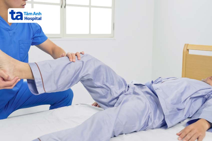 Chữa và phục hồi thoái hóa khớp háng