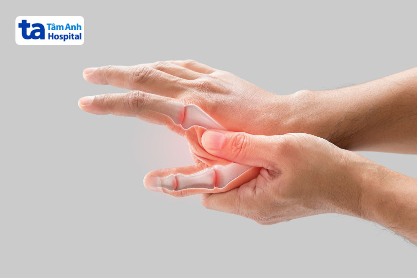Đau nhức khớp ngón tay làm hạn chế vận động
