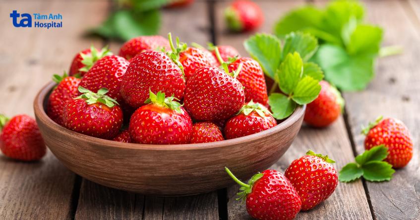 dâu tây có chứa nhiều chất chống oxy hóa