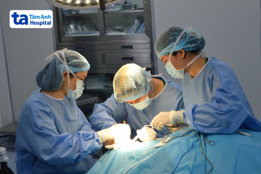 điều trị bị ù tai phải