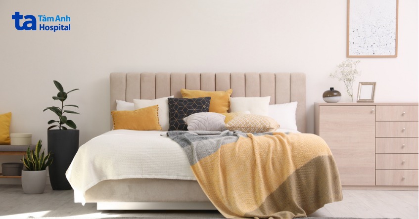 giường ngủ là nơi gián tiếp lan truyền nấm