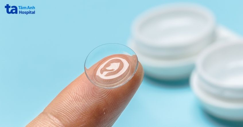 kính áp tròng mềm từ hydrogel