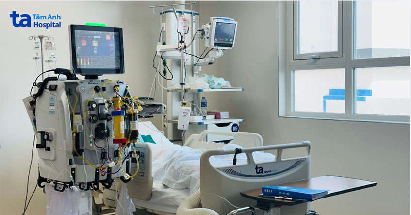 Máy lọc máu liên tục được sử dụng tại khoa Hồi sức tích cực - Chống độc, BVĐK Tâm Anh TP.HCM