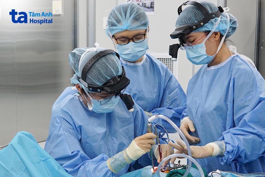 nạo va bằng phương pháp coblator