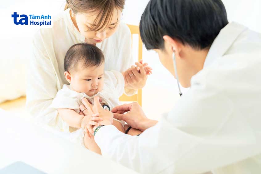 Nên điều trị trẻ sớm để có cơ hội phục hồi tốt nhất