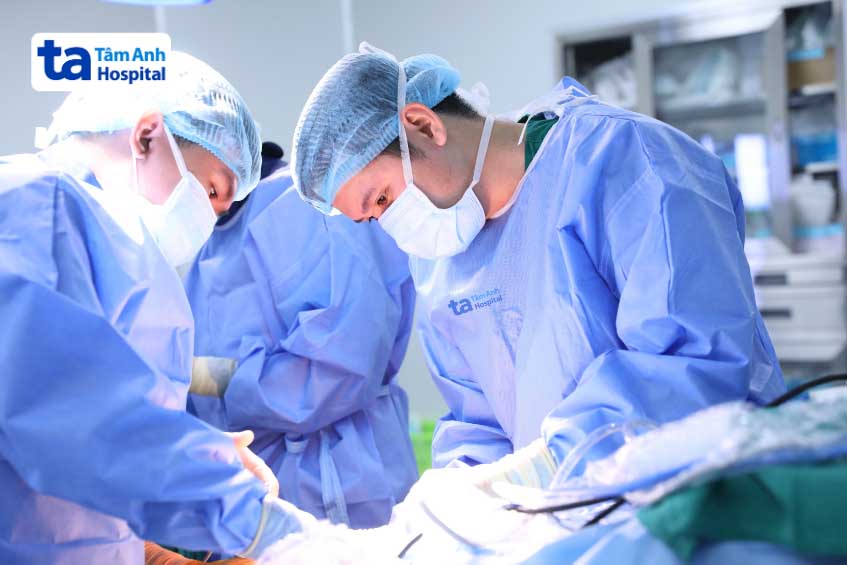 Phẫu thuật điều trị loạn khớp háng bẩm sinh