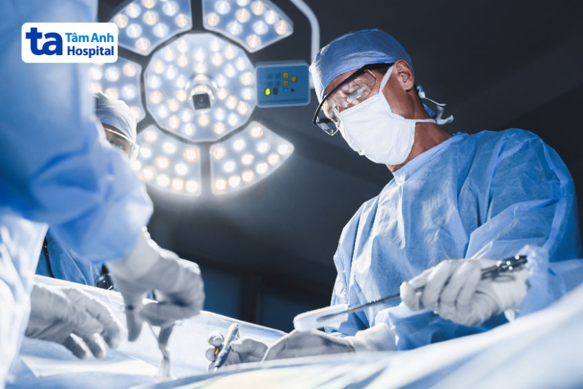 phẫu thuật là phương pháp chính trong chữa trị