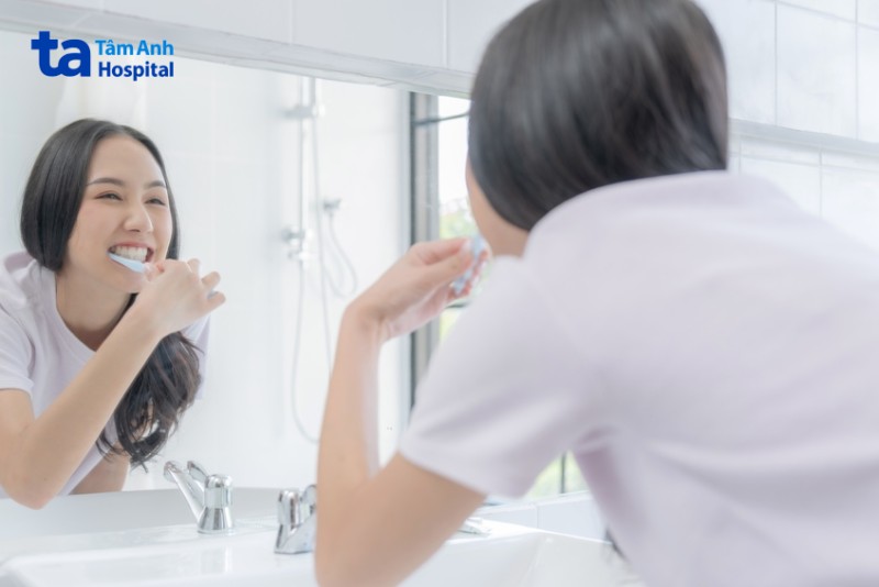 Làm gì để ngăn ngừa răng chết tủy?