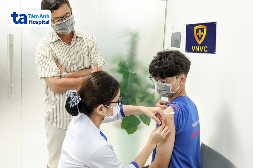 Tiêm chủng là biện pháp phòng ngừa hiệu quả cho trẻ