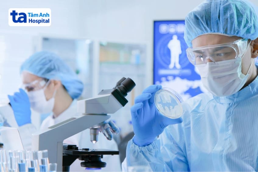 Vắc xin được thử nghiệm và đánh giá trước khi khuyến cáo sử dụng