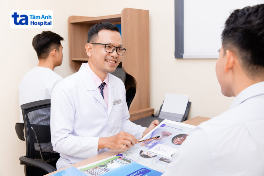 Bệnh nhân thăm khám tại Trung tâm HTSS, BVĐK Tâm Anh Quận 8 TP.HCM