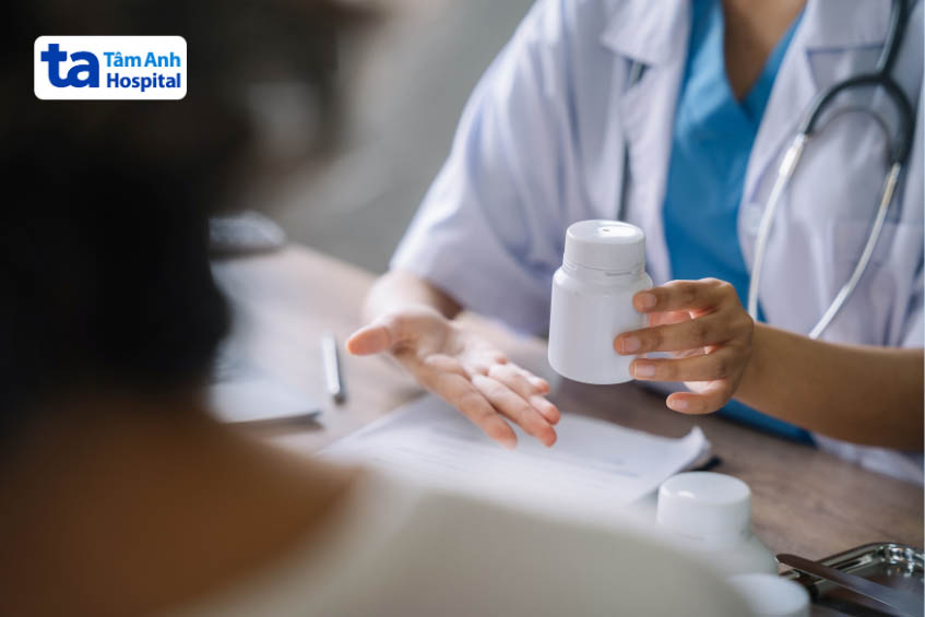 Cần dùng thuốc Topamax 50mg theo chỉnh định