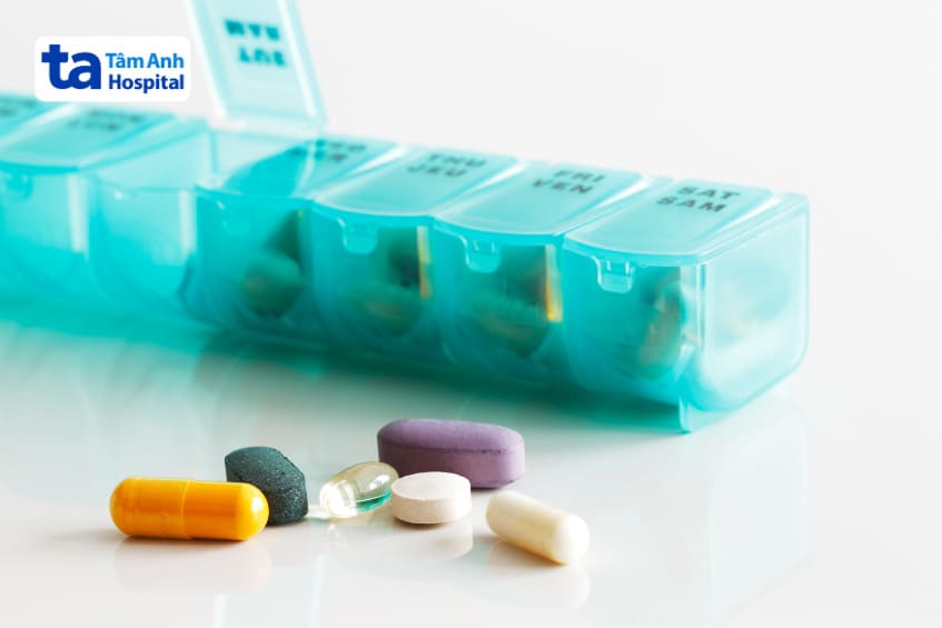 cần tuân thủ đúng liều lượng và hướng dẫn của bác sĩ