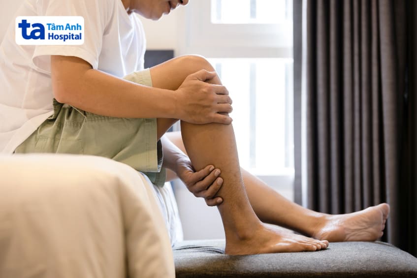có thể cảm thấy tê hoặc run đầu khi uống thuốc