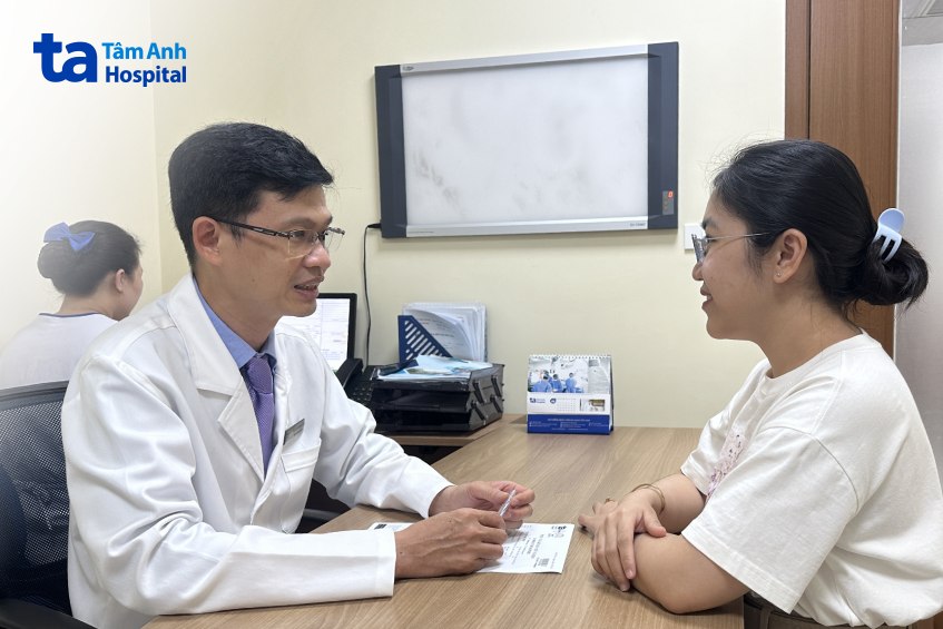 đầu vú bị đóng vảy khi mang thai