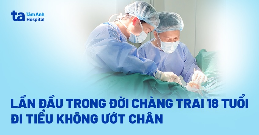 Lần đầu trong đời chàng trai 18 tuổi đi tiểu không ướt chân