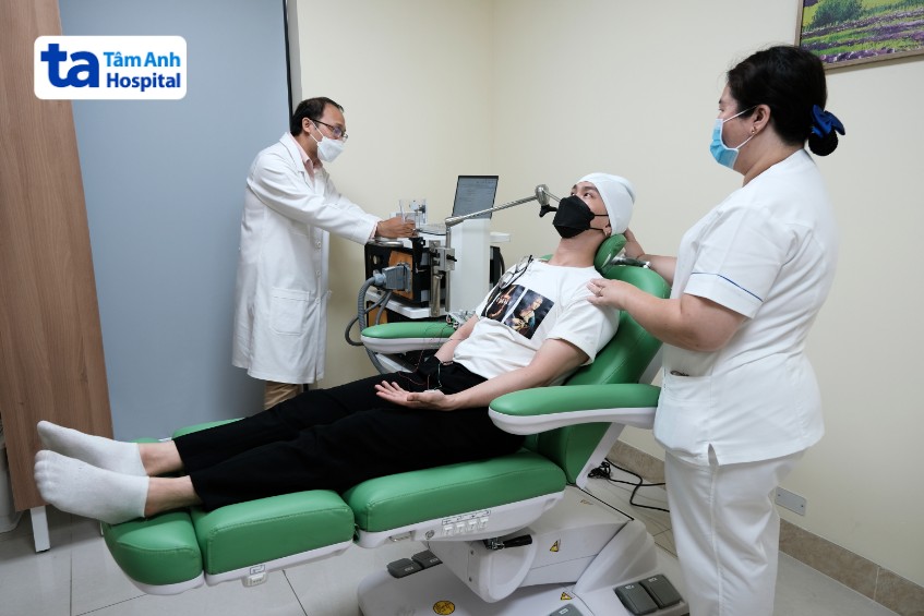 điều trị bằng kích thích từ trường xuyên sọ tại tâm anh