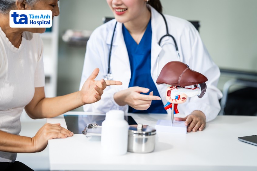 khi nào cần điều trị viêm gan c